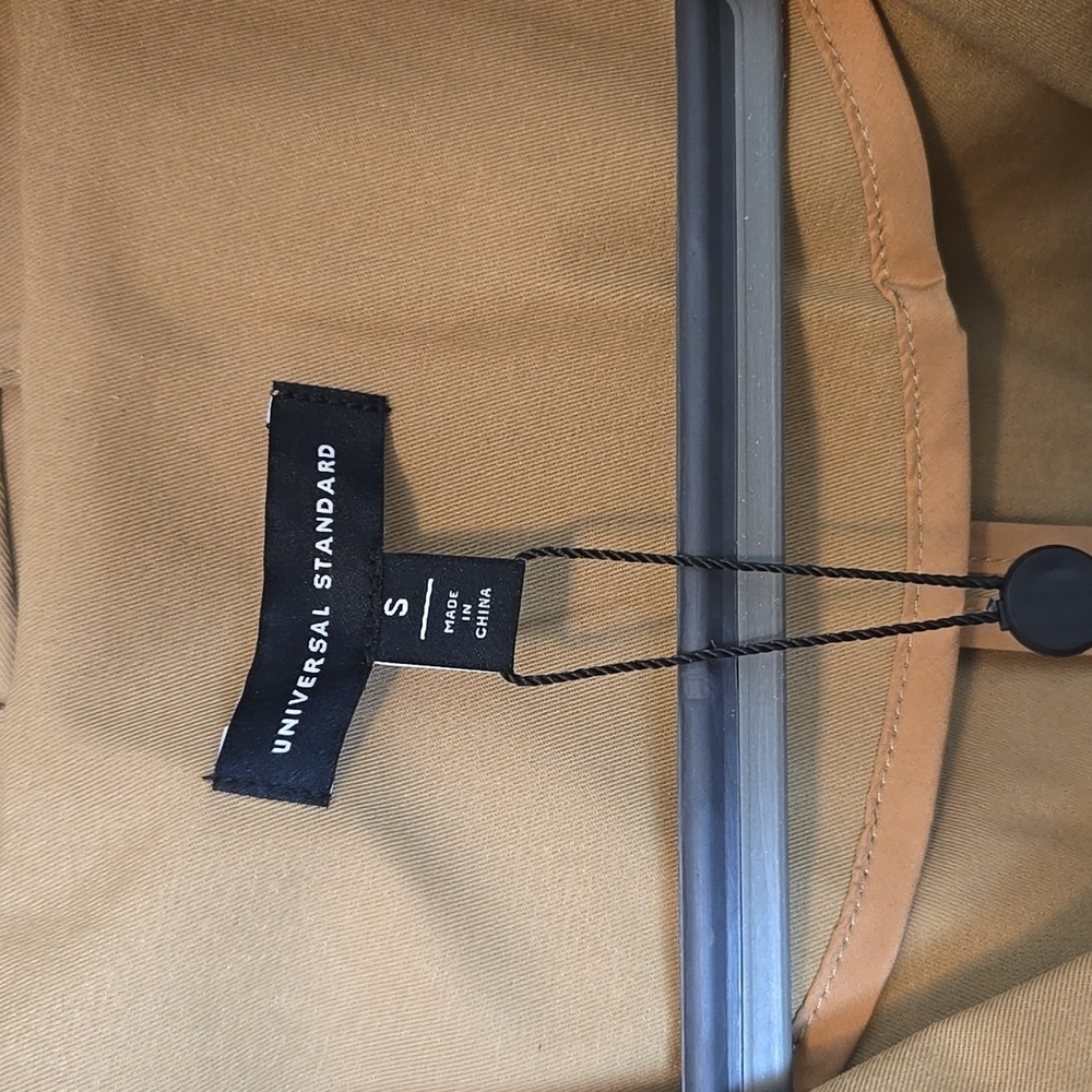 NWT Universal Standard Tan/Khaki Cropped Trench Coat Size 14-16 - Picture 8 of 13